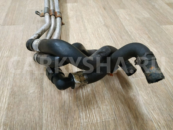 Трубка отопителя Jaguar S-Type оригинальный номер XR811934