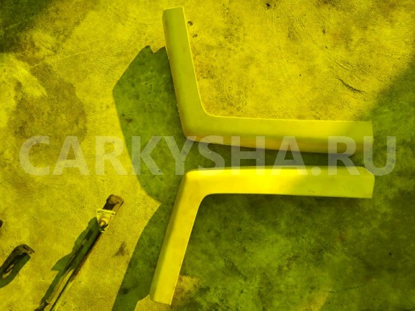 Накладка на крыло Nissan Rasheen 