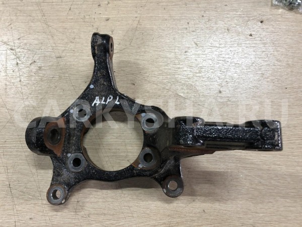 Кулак передний левый Toyota Alphard III Рестайлинг оригинальный номер 43212-78010