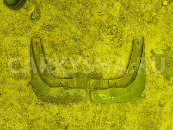 Брызговик Mitsubishi Delica 