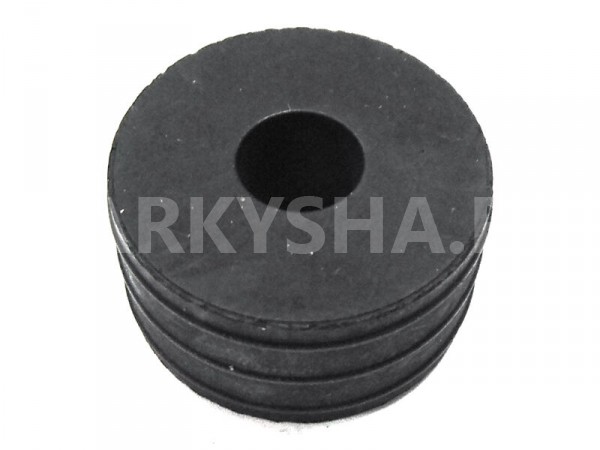 Втулка переднего амортизатора Toyota HiAce 