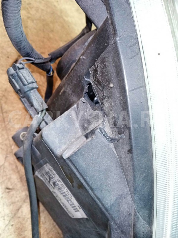 Название детали Фара левая Модель Nissan Tiida C11 2007> Nissan Tiida оригинальный номер 26060EM00A