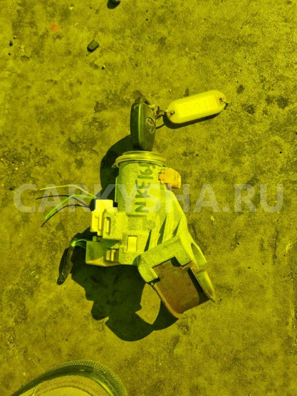 Замок зажигания Toyota Corolla 