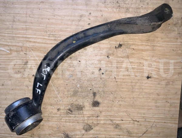 Рычаг передний верхний левый LF Land Rover Range Rover III Рестайлинг оригинальный номер RBJ000130 LR018344